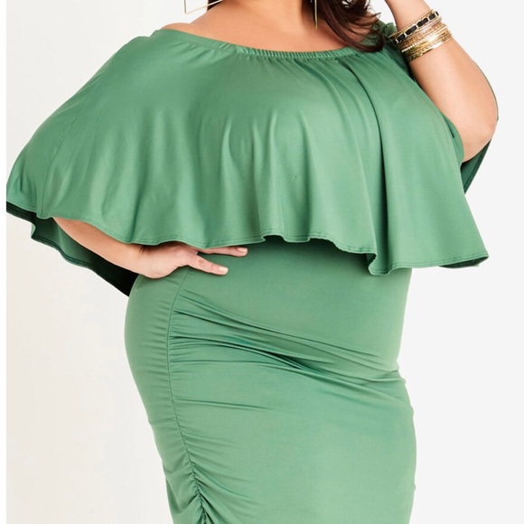 Off the Shoulder Bodycon Ruched Maxi - Picture 2 of 7